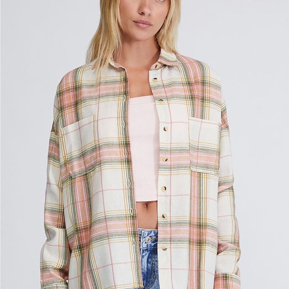 LA Hearts Pink Plaid Button Down Shirt NWT - Picture 2 of 6